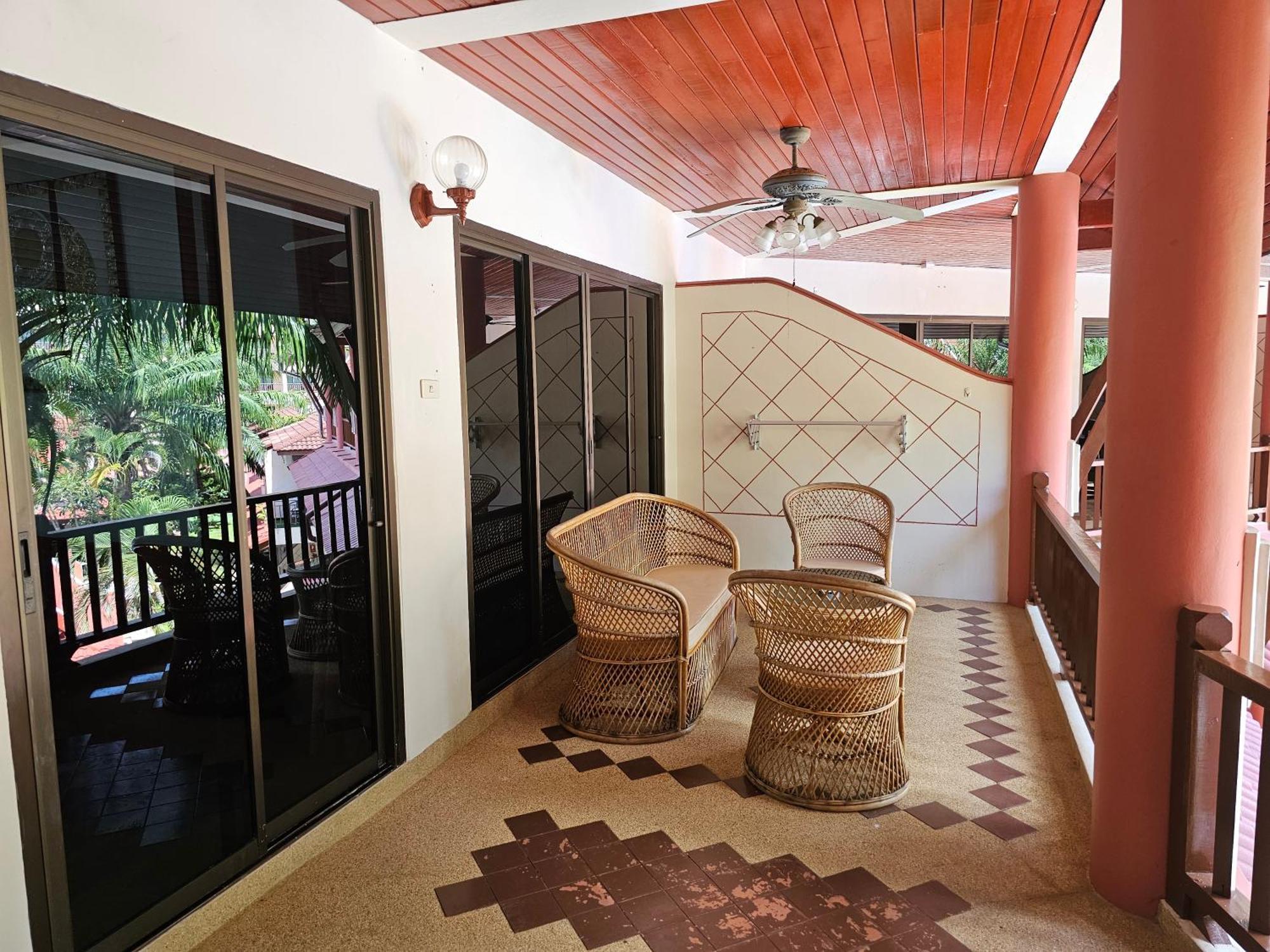 Sai Rougn Apartment Patong Exterior photo